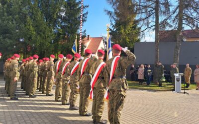 Przygotowujemy się do jubileuszu naszej Szkoły!!!🔟❤️