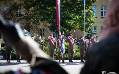 🇵🇱 Uroczyste ślubowanie klas mundurowych w Bydgoszczy! 🎖️