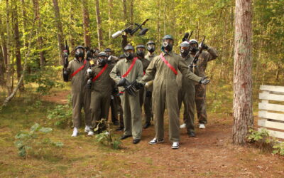 🌲 Klasa 4C podbija Przechlewo! Integracja, Paintball i Leśne Tajemnice 🌳😊