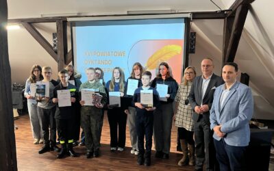 🏆Dyktando „O Złote Pióro” – sukces naszych uczniów! 🇵🇱