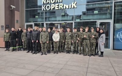 Warszawa zdobyta! 🚌 Nasze klasy III na wycieczce w stolicy! 🇵🇱