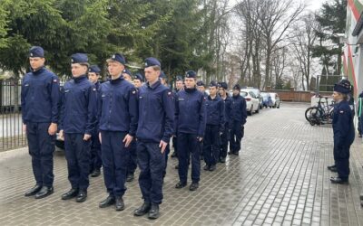 Ćwiczenia z musztry pod okiem profesjonalistów 🤝✅