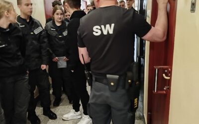 Trwa rekrutacja na na profil mundurowy SŁUŻBA WIĘZIENNA!